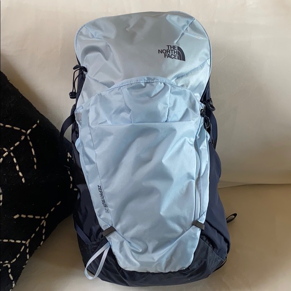 the north face zephyrus 26